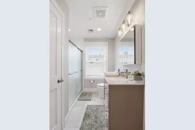 149 Pleasant St #2, Marblehead, MA 01945 - Photo 21