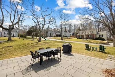 67 Governor Long Rd, Hingham, MA 02043 - Photo 27