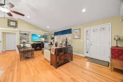 17 Barry Drive, Taunton, MA 02780 - Photo 3