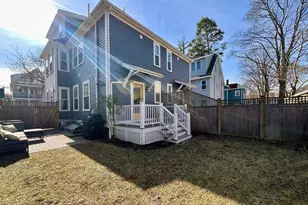 26 Chandler St, Somerville, MA 02144 - Photo 25