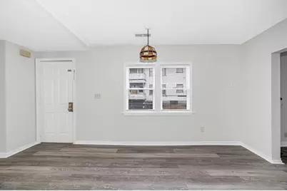 98 School Street #2R, Lowell, MA 01854 - Photo 5