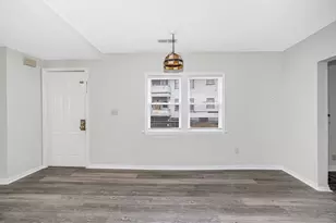 98 School St, Lowell, MA 01854 - Photo 5