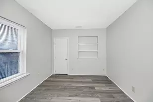 98 School St, Lowell, MA 01854 - Photo 15