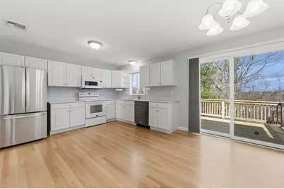 11 Emerald Drive, Lynn, MA 01904 - Photo 5