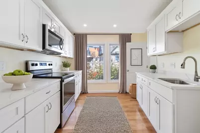 1 Glenwood St #4, Malden, MA 02148 - Photo 17