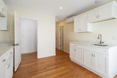 1 Glenwood St #5, Malden, MA 02148 - Photo 11