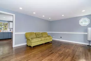 15 Florence Ave, Mashpee, MA 02649 - Photo 9