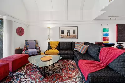 277 Nahanton St #277, Newton, MA 02459 - Photo 3