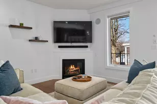 6 Ashland, Boston, MA 02122 - Photo 15