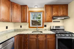 100 Shirley Rd, Waltham, MA 02452 - Photo 7