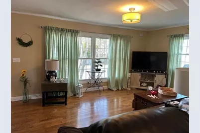 17 Diane St, Acushnet, MA 02743 - Photo 11