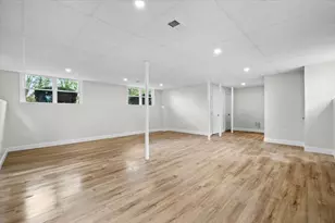 587 Bridge St, East Bridgewater, MA 02333 - Photo 23