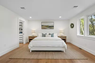 241 Prospect St, Franklin, MA 02038 - Photo 21