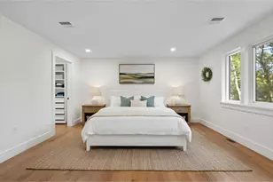 241 Prospect St, Franklin, MA 02038 - Photo 21