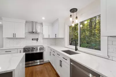 241 Prospect St, Franklin, MA 02038 - Photo 7