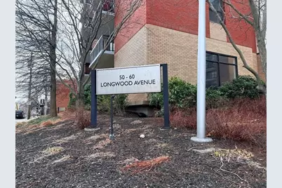 60 Longwood Ave #206, Brookline, MA 02446 - Photo 3
