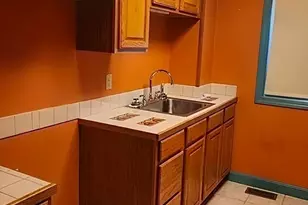 76 Church St, Fall River, MA 02724 - Photo 5