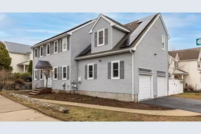 9 Tea Party Way, Malden, MA 02148 - Photo 3