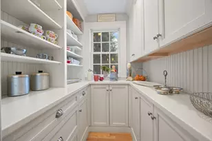 56 Yale St, Winchester, MA 01890 - Photo 11