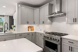 16 Lloyd Cir, Norton, MA 02766 - Photo 5