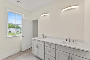 1 Jeffrey Dr, West Bridgewater, MA 02379 - Photo 23