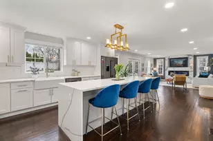 6 Ash St, Natick, MA 01760 - Photo 3