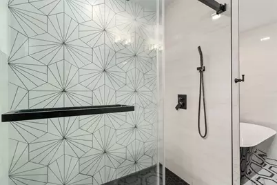 6 Ash St, Natick, MA 01760 - Photo 23