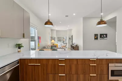 57-59 Highland Rd #57, Brookline, MA 02445 - Photo 5