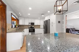 146 Field St, Taunton, MA 02780 - Photo 5