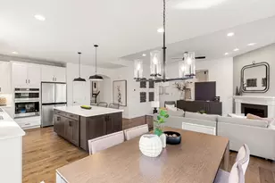 13 Lloyd Cir, Norton, MA 02766 - Photo 9