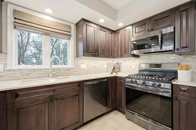 71 Pennock Rd, Ashland, MA 01721 - Photo 5