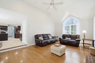 71 Pennock Rd, Ashland, MA 01721 - Photo 11