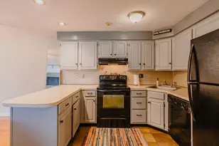 10 Hulbert Rd, Worcester, MA 01603 - Photo 13