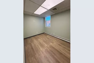 77 Meadow #A, Holyoke, MA 01040 - Photo 5