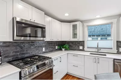 94 Middle St, Lexington, MA 02421 - Photo 11