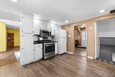 38 11th Ave, Haverhill, MA 01830 - Photo 5