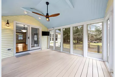 2 Wyndham Rd, Lakeville, MA 02347 - Photo 21