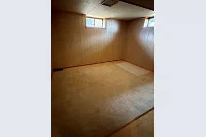 129 Fernbank Rd, Springfield, MA 01129 - Photo 17