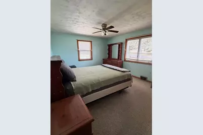 129 Fernbank Rd, Springfield, MA 01129 - Photo 13