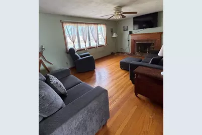 129 Fernbank Rd, Springfield, MA 01129 - Photo 11