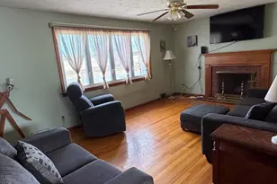 129 Fernbank Rd, Springfield, MA 01129 - Photo 11