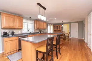 30 Cesidio Ct, Bridgewater, MA 02324 - Photo 3