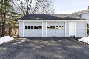 2 Stagecoach Rd, Medfield, MA 02052 - Photo 29