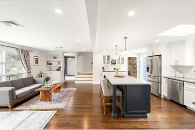 2 Stagecoach Rd, Medfield, MA 02052 - Photo 9