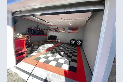 10 Baylies St #1, New Bedford, MA 02745 - Photo 5