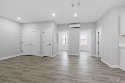 631 Franklin Street #106, Worcester, MA 01604 - Photo 5