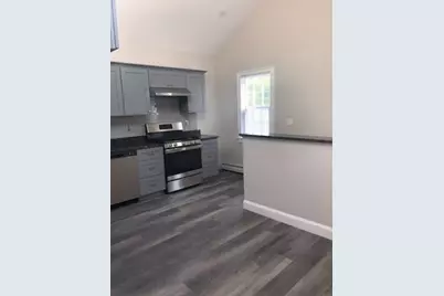 27 Elm St #2, Peabody, MA 01960 - Photo 3