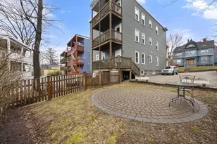 128 Cushing Ave, Boston, MA 02125 - Photo 33