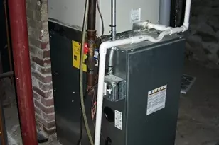 411 Atlantic Ave, Marblehead, MA 01945 - Photo 31