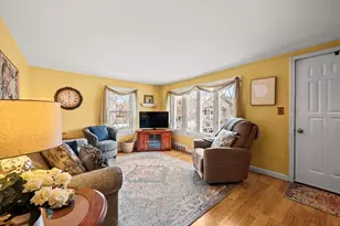 2408 Roosevelt Ave, Springfield, MA 01104 - Photo 3